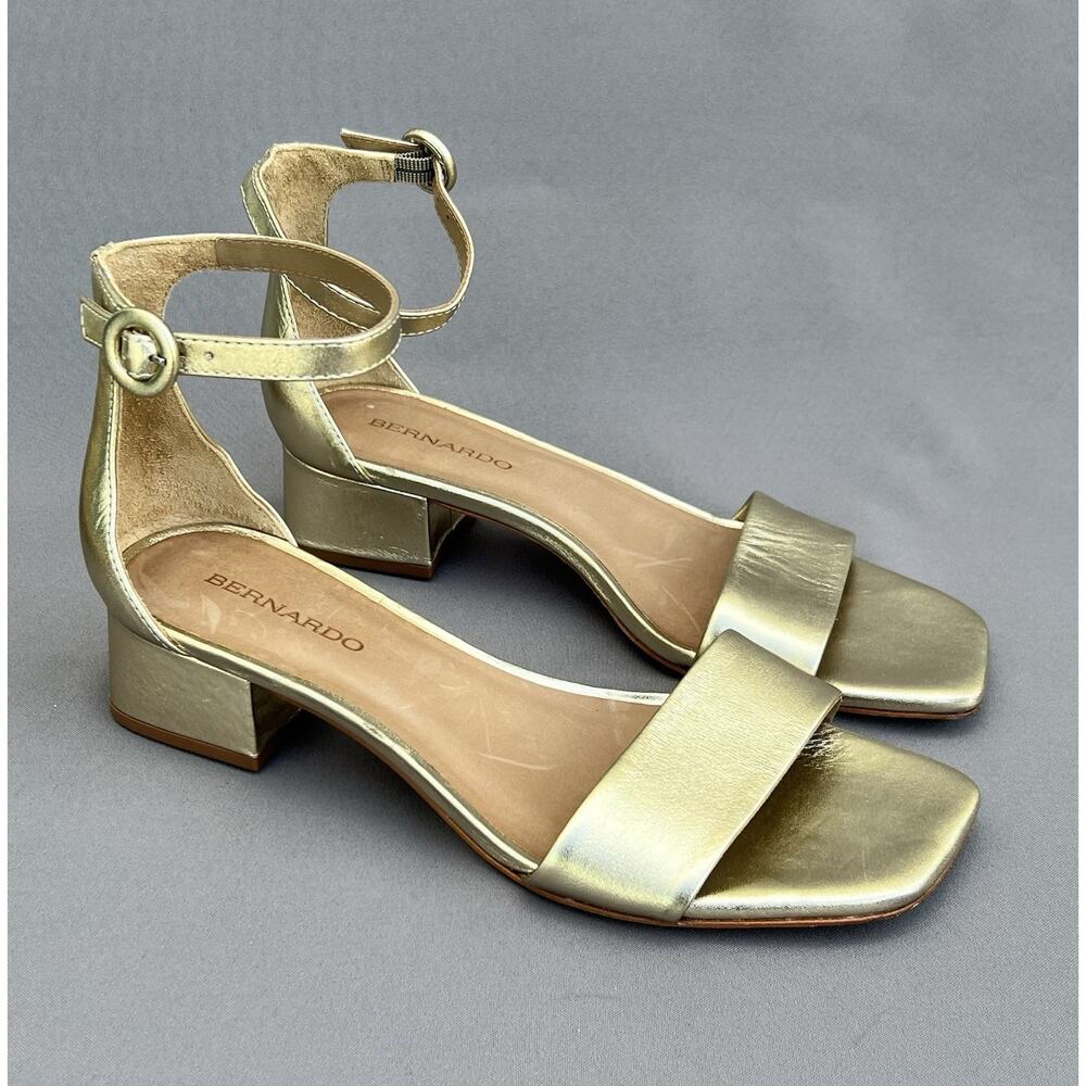 BERNARDO Jalena Low Heel Sandal Champagne Antique Calf Women's Size 8.5 US - Picture 3 of 13